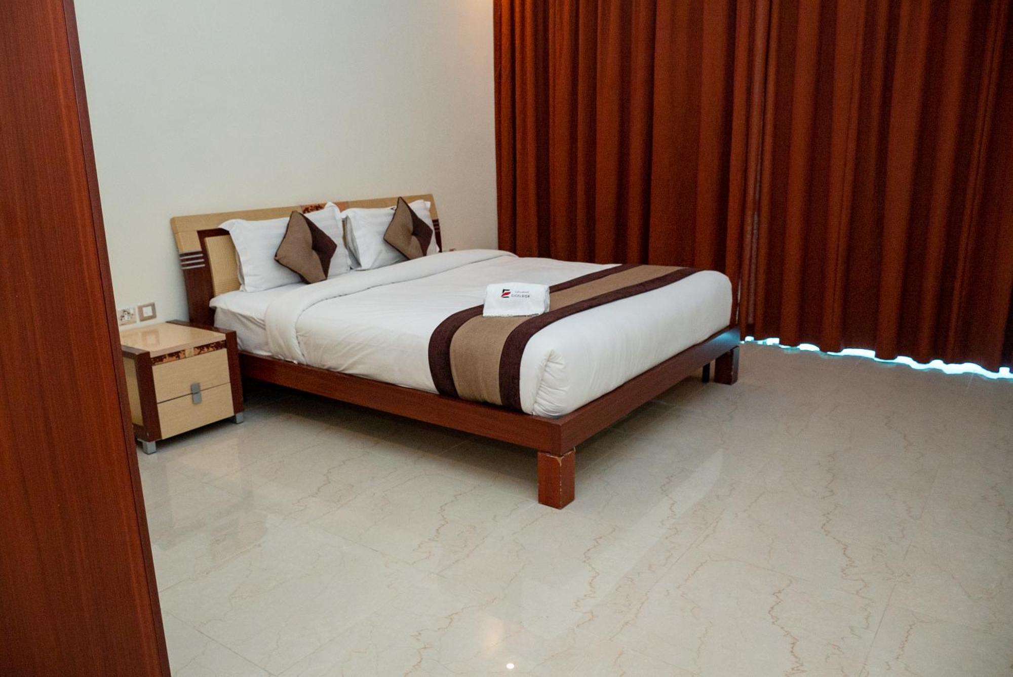 เอ็กเซลซิเออร์ ลักชัวรี อพาร์ตเมนต์ Aparthotel มานามา ภายนอก รูปภาพ