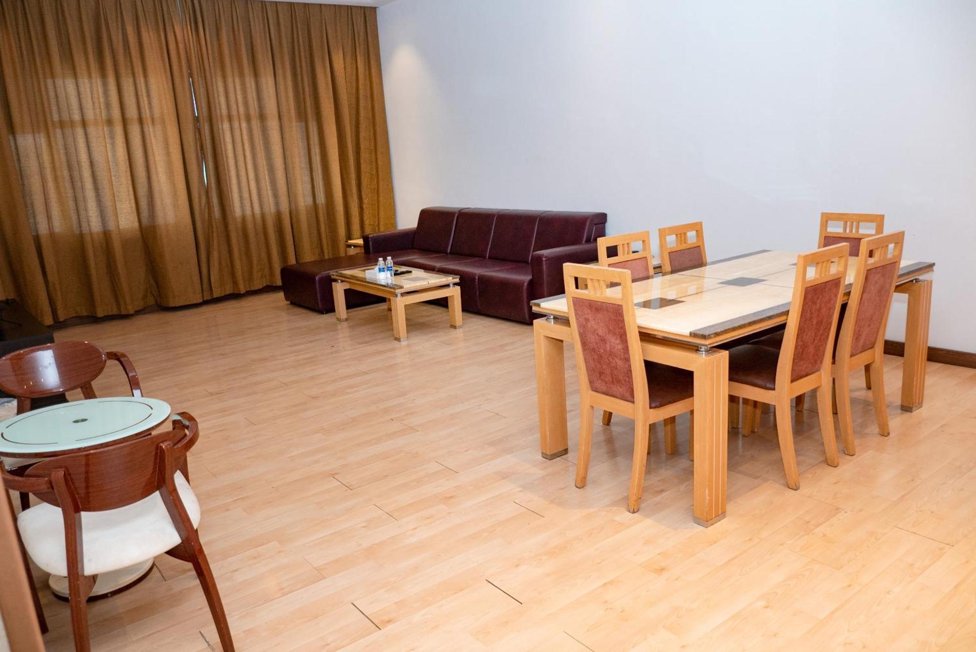 เอ็กเซลซิเออร์ ลักชัวรี อพาร์ตเมนต์ Aparthotel มานามา ภายนอก รูปภาพ