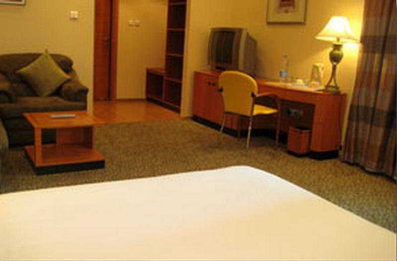 เอ็กเซลซิเออร์ ลักชัวรี อพาร์ตเมนต์ Aparthotel มานามา ภายนอก รูปภาพ